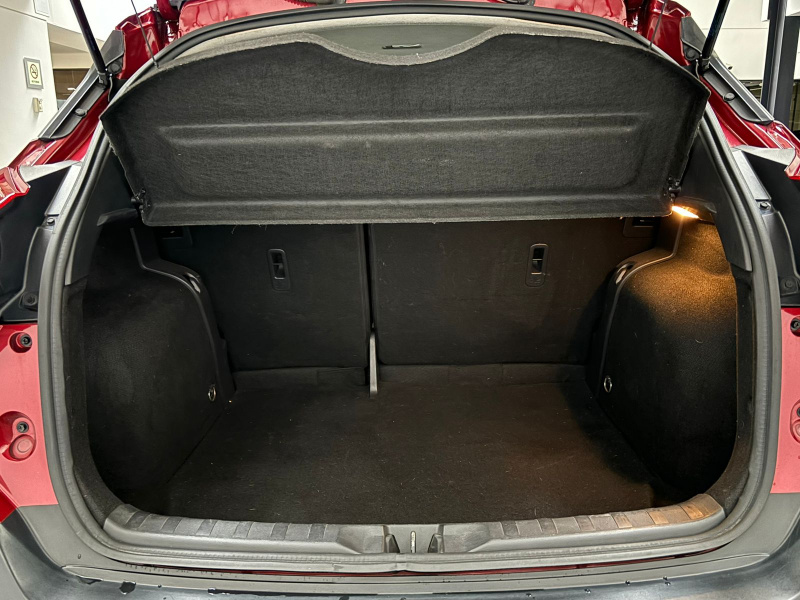Nissan Kicks  5 pts. Advance, 1.6l, TA, a/ac., VE, RA-17 2018